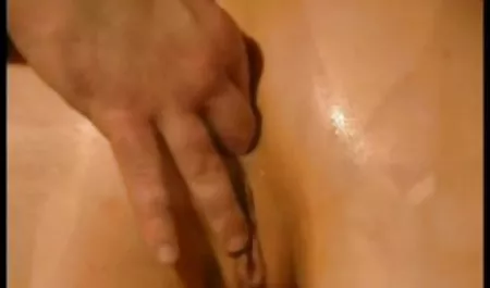 نزدیک سکس کم حجم الکسیس نزدیک به شکاف گربه از Roxane