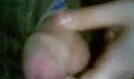 شخص ساده و معصوم سبزه دوست پسر فیلم سکس الکسیس خشن خود را fucks می کند